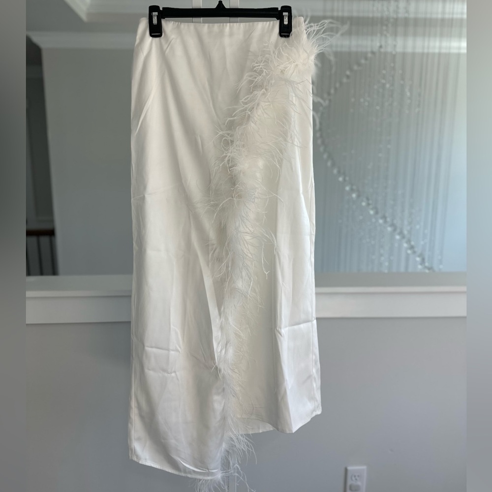 Hutch Faux Feather Strapless Crop Top And Column Maxi Skirt Set - Picture 6 of 11